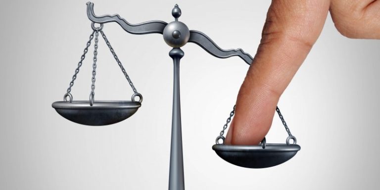 تعطيل العدالة